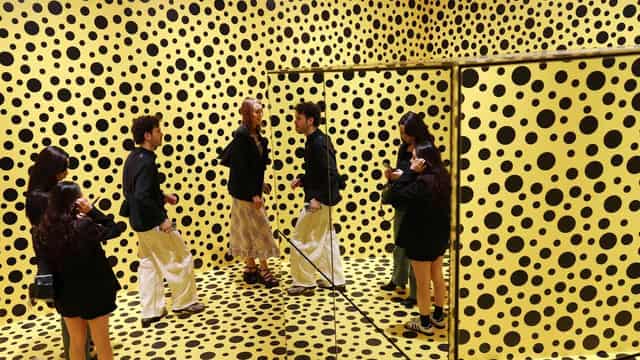 Step into an infinite polka dot universe at Kusama show