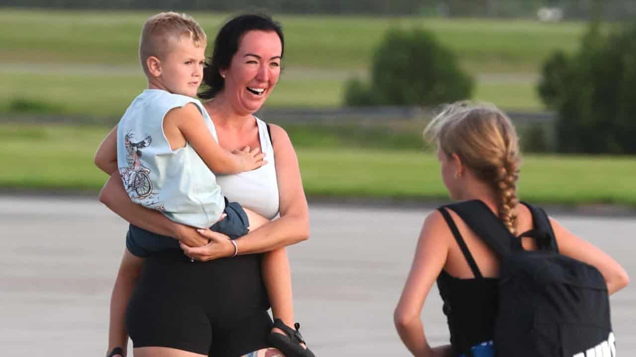 More Australians on the way home from quake-hit Vanuatu