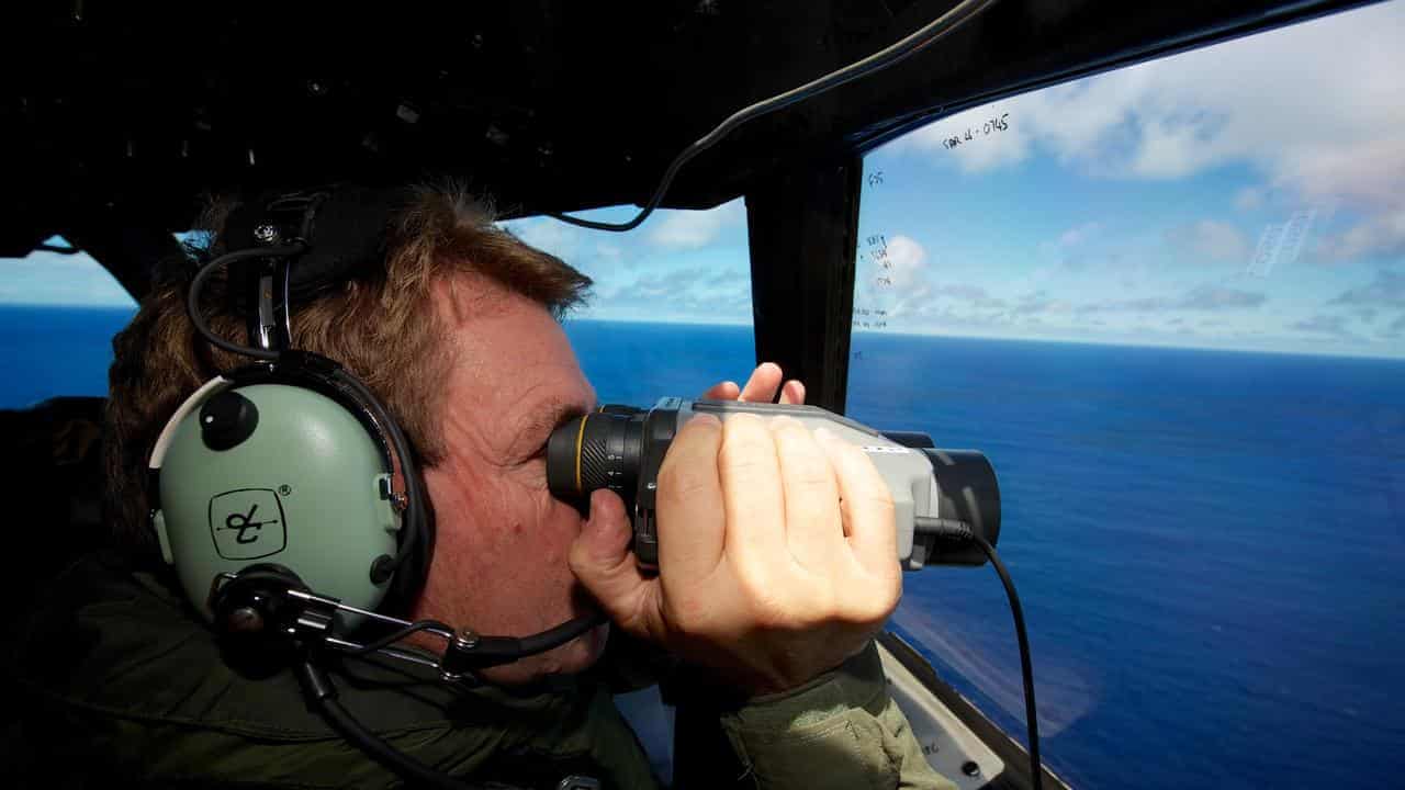 Malaysia to resume search for missing flight MH370