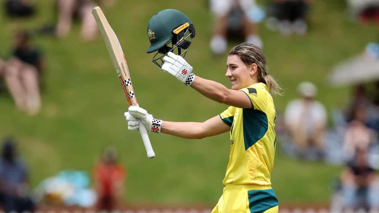 Sutherland ton powers Aussies to WODI win over Kiwis