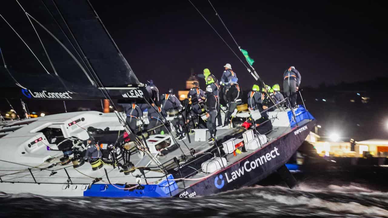 Calmer waters for remaining Sydney-Hobart fleet