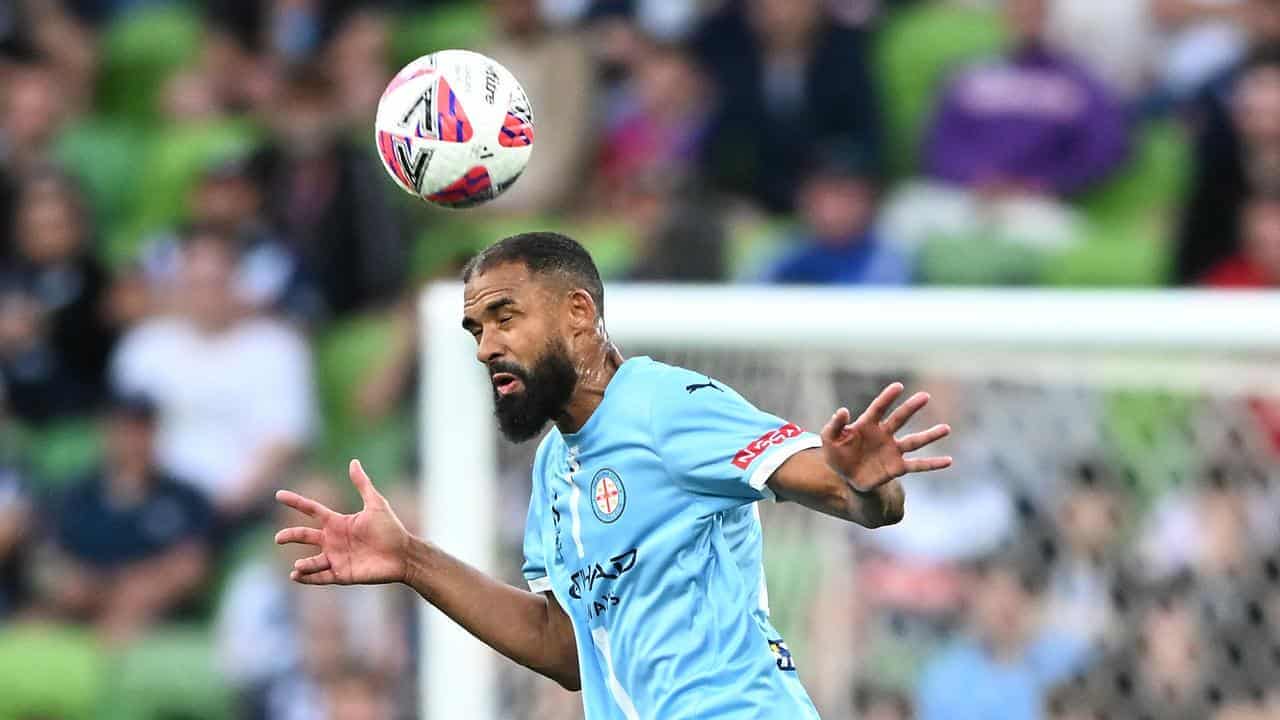 Melbourne City squander lead in draw with Mariners