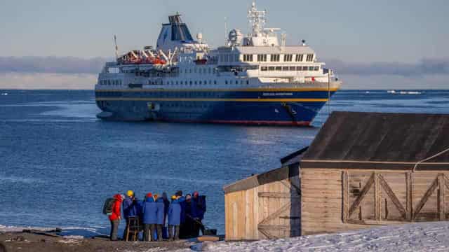 Australian conservator joins Antarctic odyssey