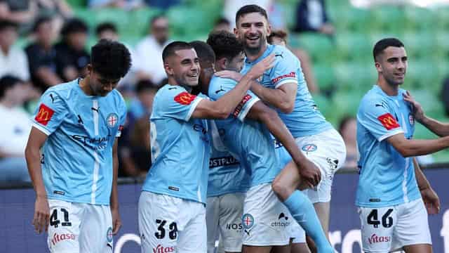 Vidmar praises City's resilience after 2-0 derby win