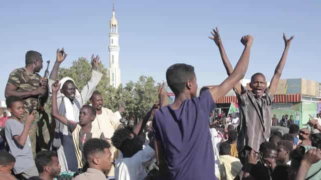 Sudan’s military retakes a strategic city from rebels