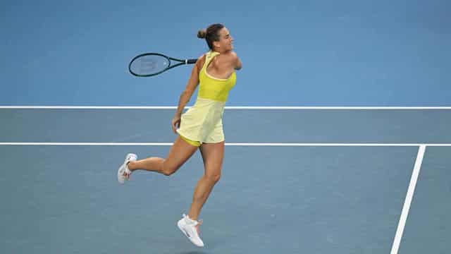 Sabalenka downs Stephens as title defence begins