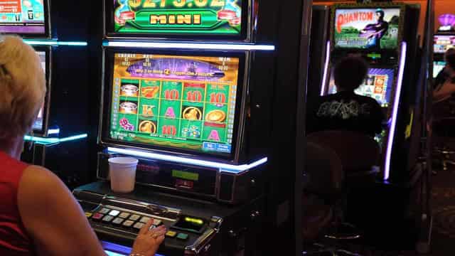 Woman overturns casino ban over 'unaffordable' gambling