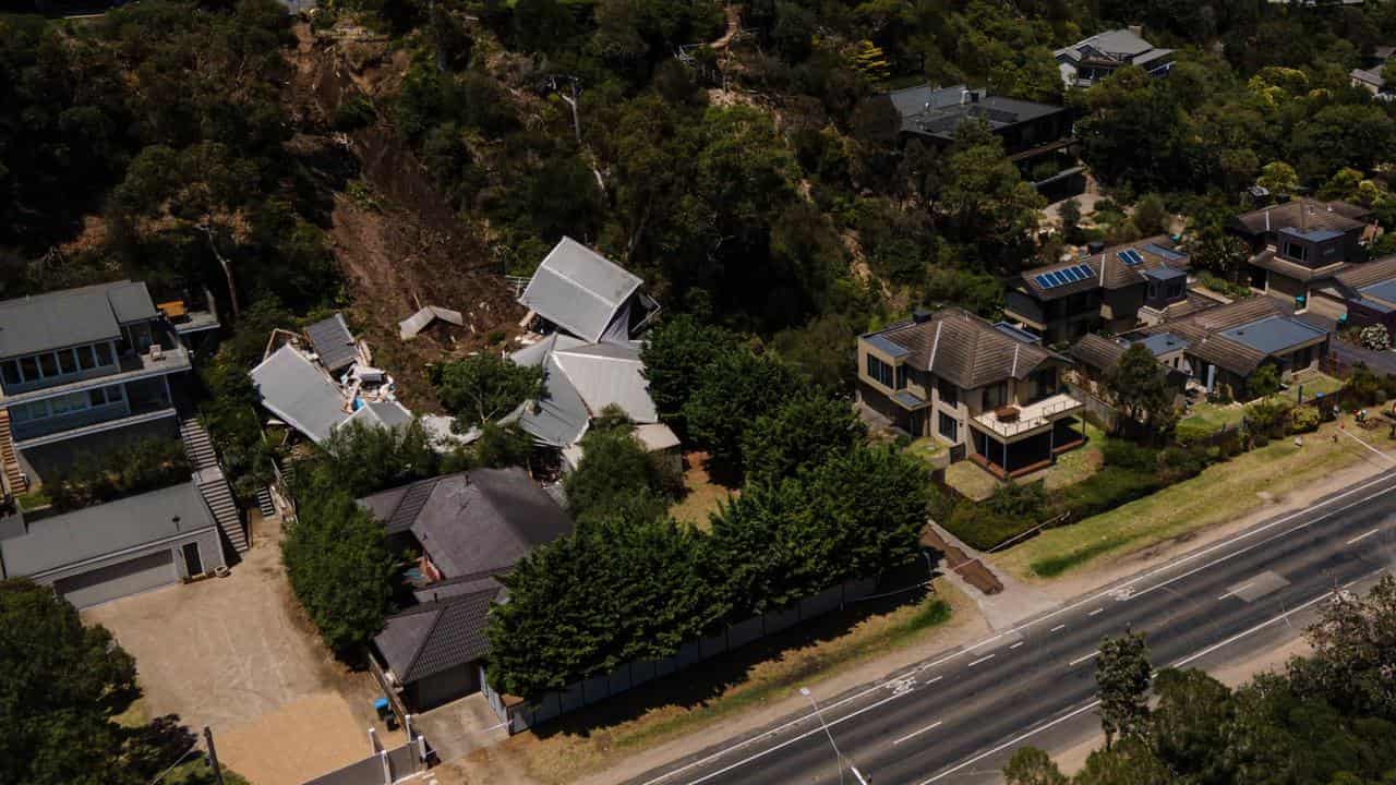 'Who knows': warning before $2m home slid down cliff