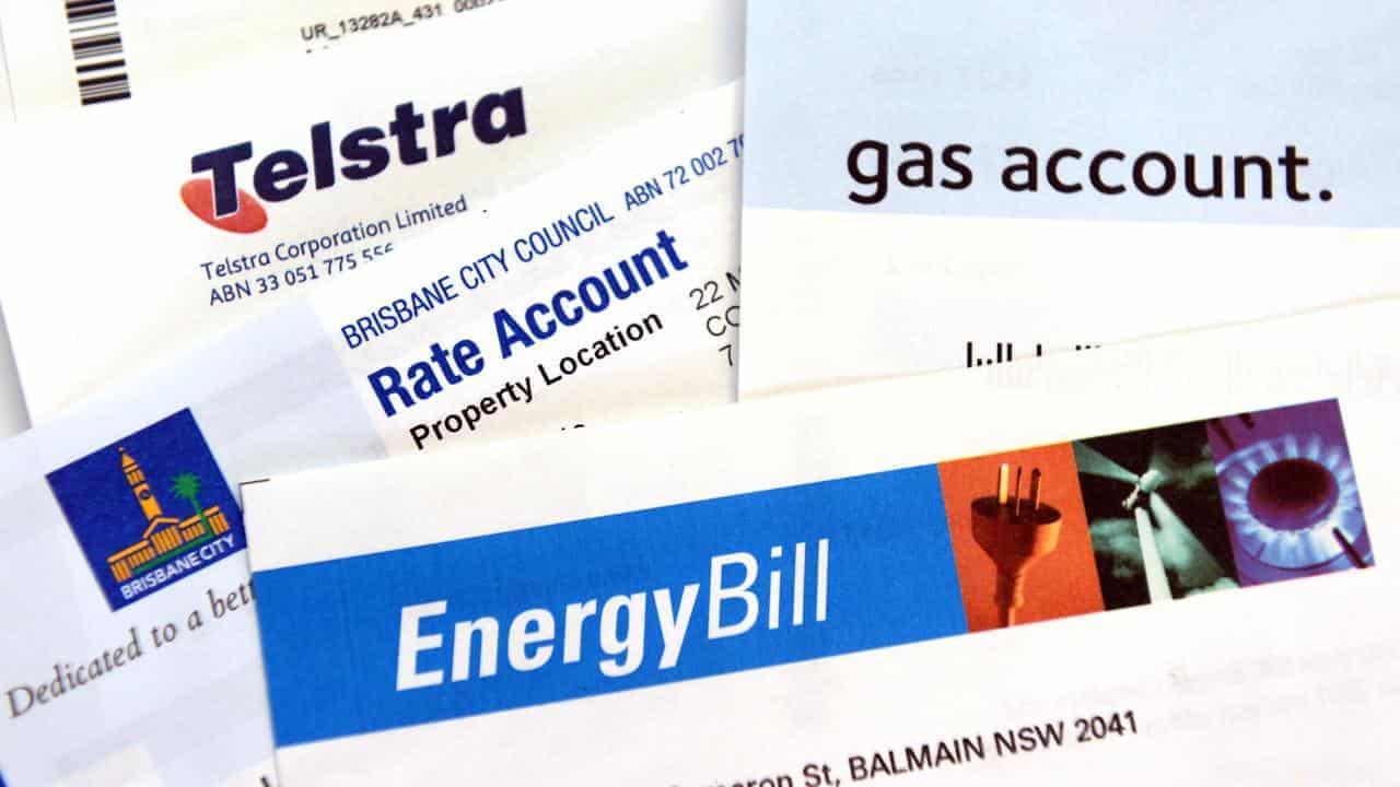 Surge in number of Australians seeking debt help