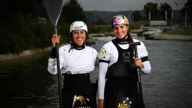 Fox sisters back to work after basking in Olympic glow