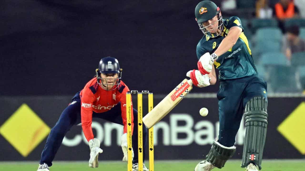 Wet win keeps Australia's Ashes whitewash bid on track