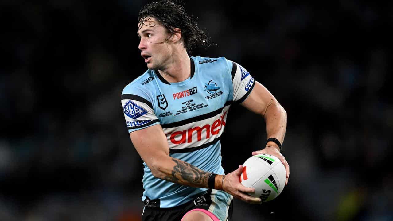 Sharks mull NRL plans for dynamic Hynes, Trindall duo