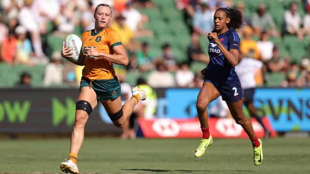 Levi stars as Aussie teams power to Perth Sevens semis