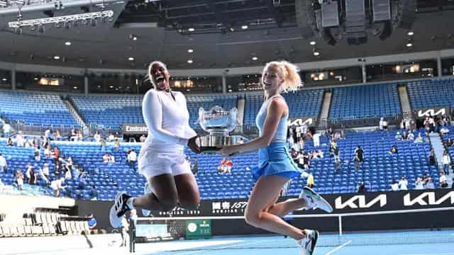 Siniakova continues doubles domination with Open title