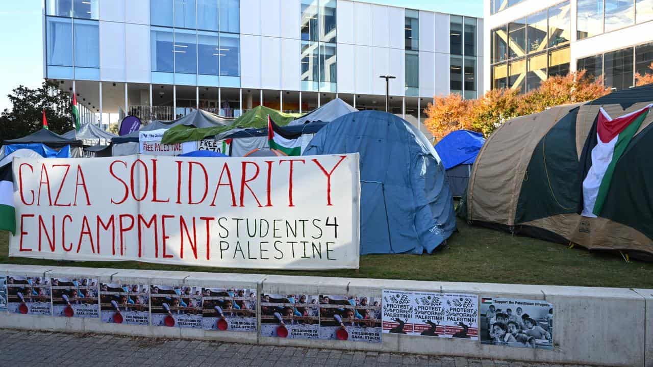 Student's treatment after Hamas support 'inappropriate'