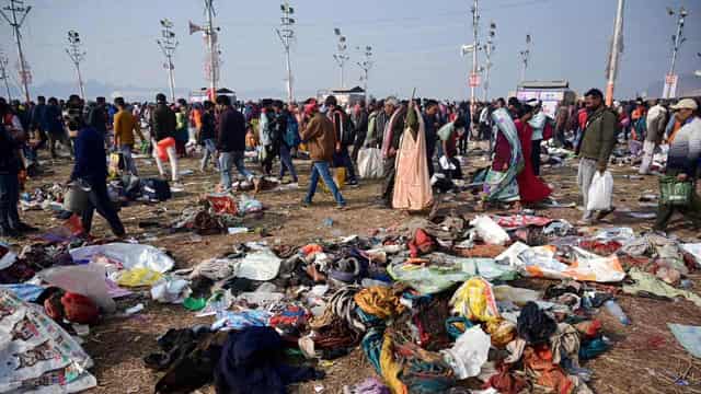 Nearly 40 taken to morgue after India festival stampede