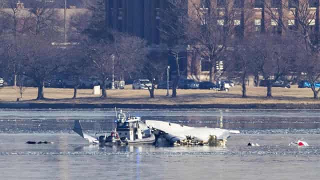 Everyone in US plane and helicopter crash feared dead