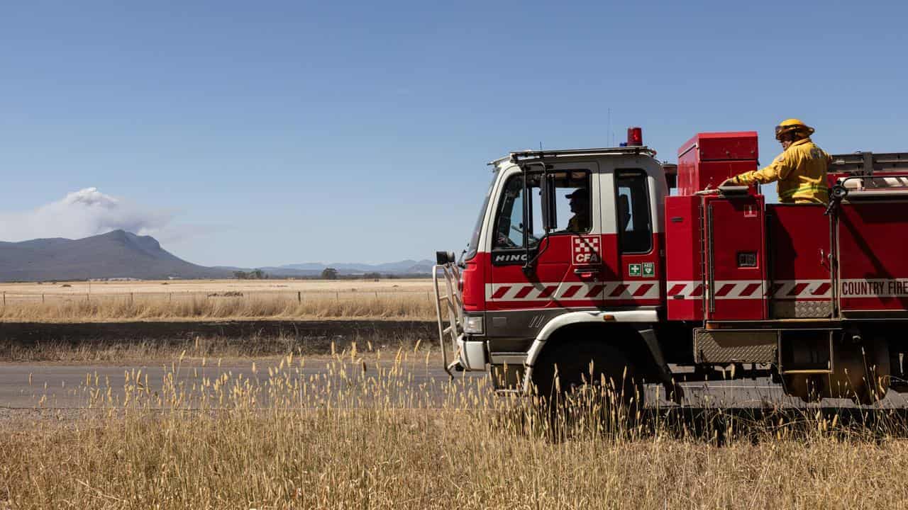 Fire-ravaged state on high alert for 'killer' heatwave