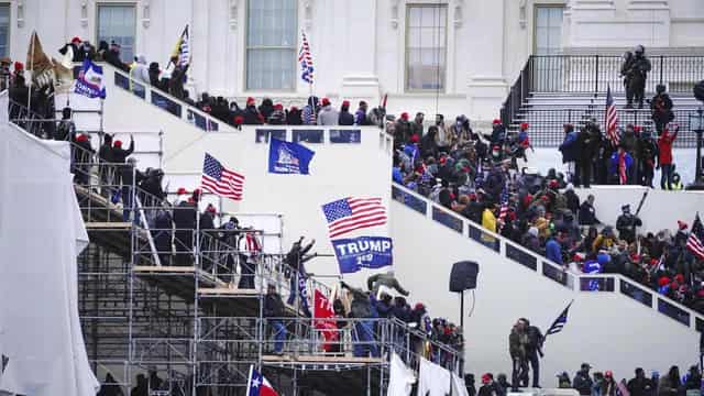 FBI staff told to reveal their role in January 6 probes