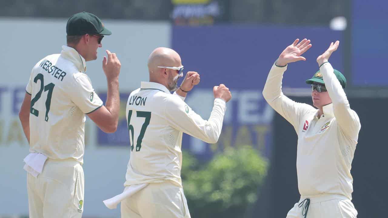 Australia on top as Sri Lanka collapse in second Test