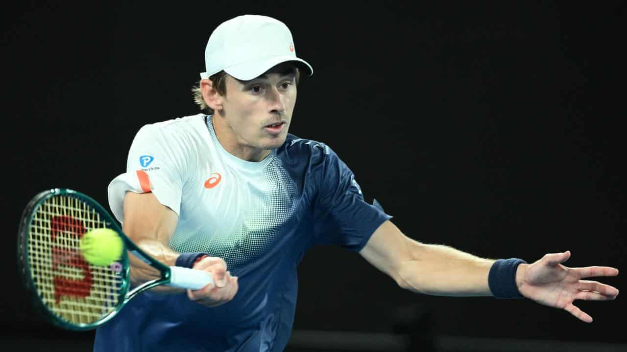 De Minaur powers into quarter-finals of Rotterdam Open