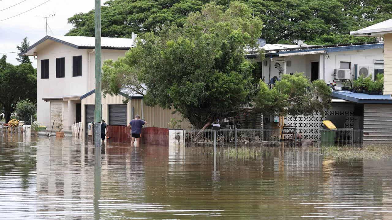 Storms loom in southern states as Qld copes with floods