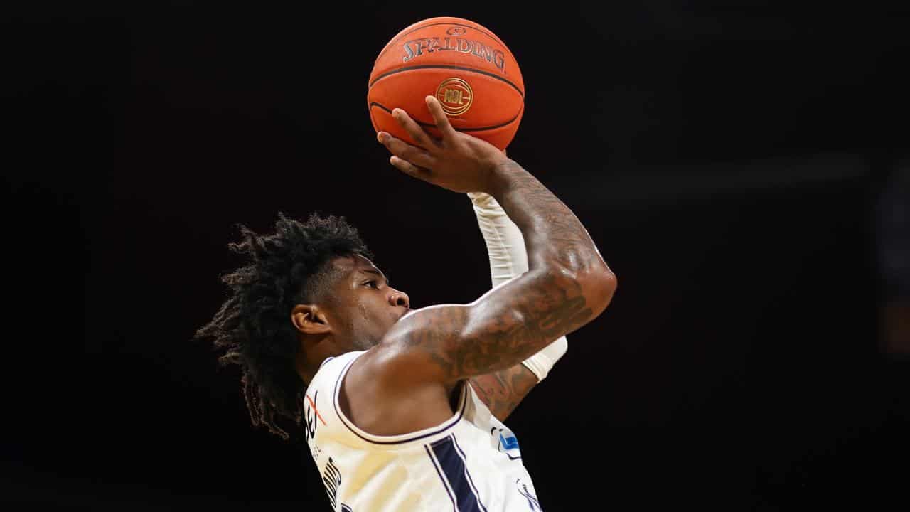 Finals drought over, Sixers out to end Melbourne streak