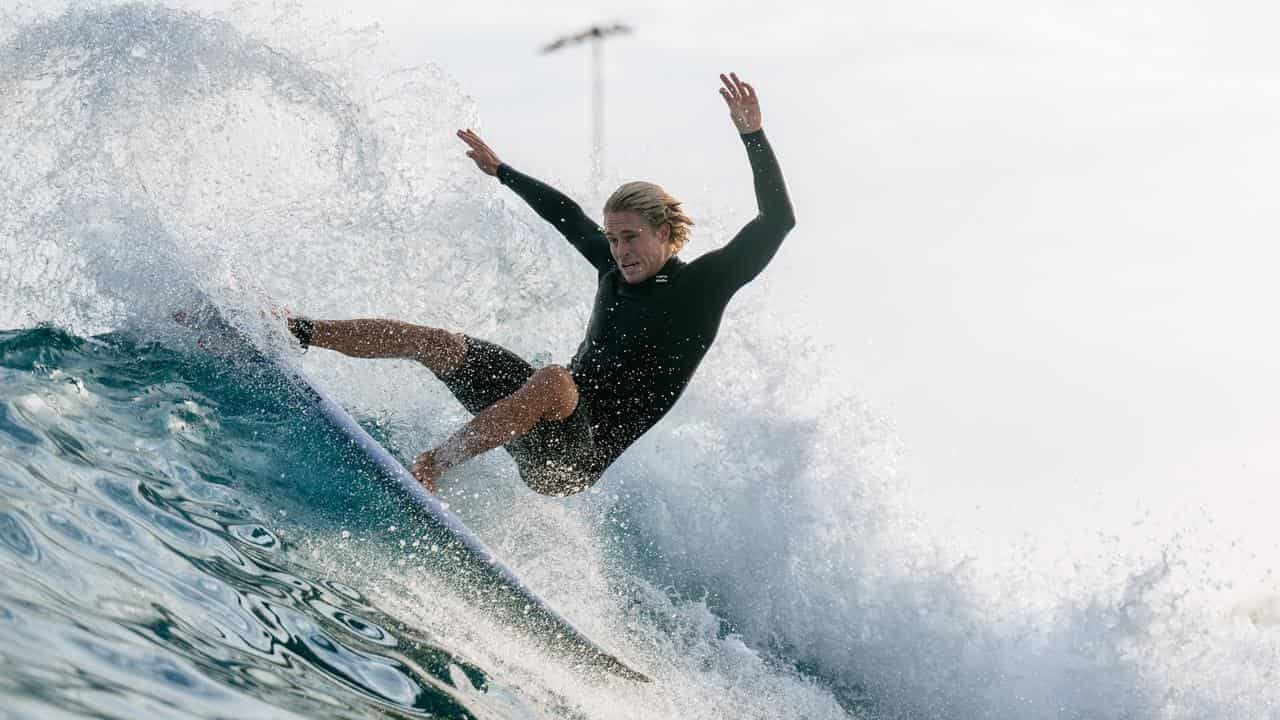 Aussie men start Abu Dhabi wave pool event with a bang