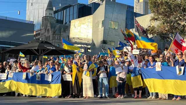 Ukrainians persist three years on from Russian invasion