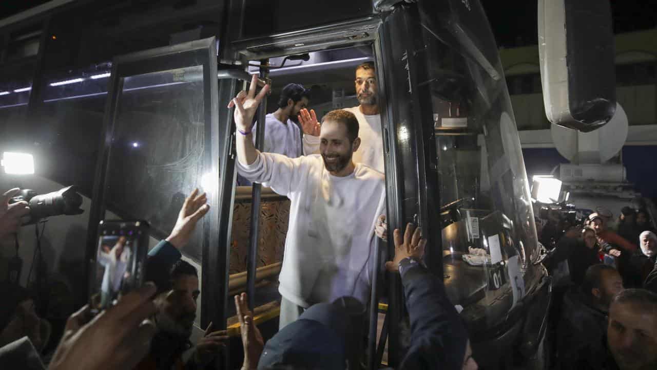 Hamas calls for talks on next phase of ceasefire