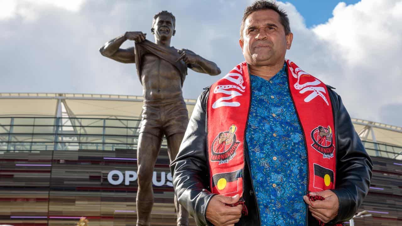 Nicky Winmar asks to co-lead AFL racism class action