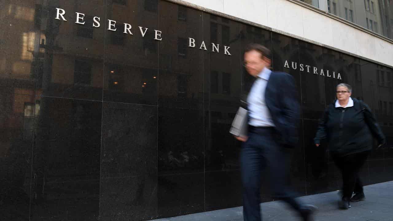 Revelations in minutes of interest rate drought breaker