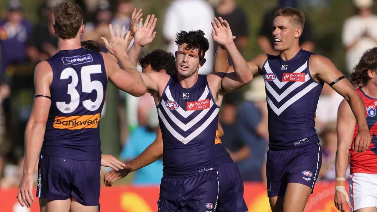 Fremantle midfield star Brayshaw re-signs until 2031