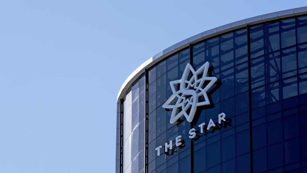 Star weighs up US casino giant's last-minute rescue bid