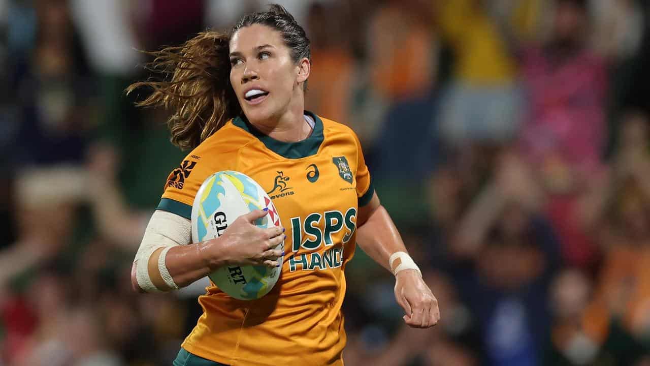 Caslick takes Red-eye flight in huge Aussie rugby call