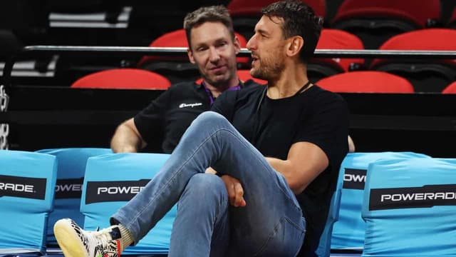 Kings part-owner Bogut joins Goorjian's coaching staff