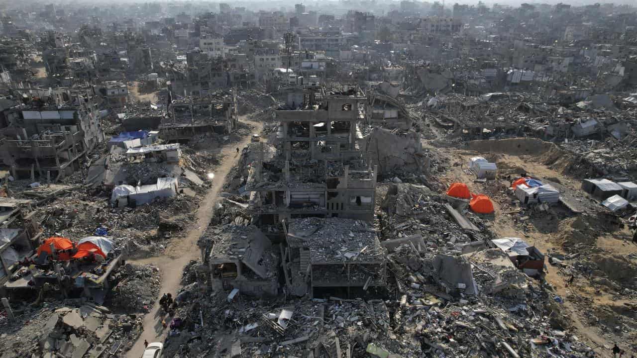 Israeli strikes leave 14 dead in a day, Gaza medics say