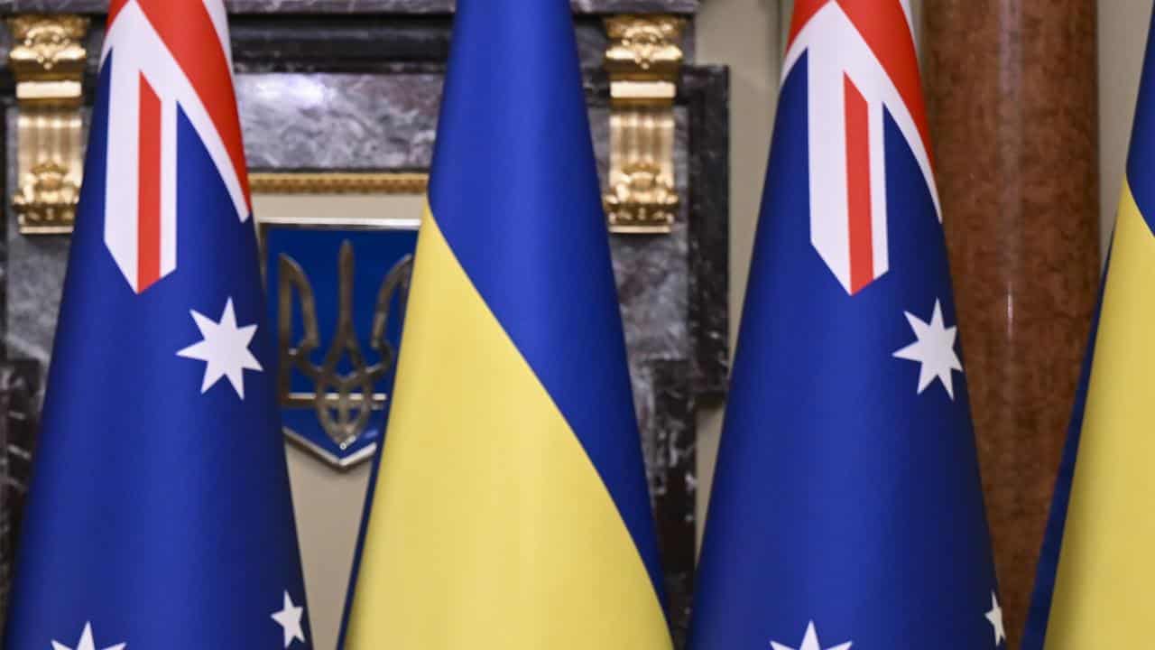 Ukraine deal can't reward Putin for actions: minister