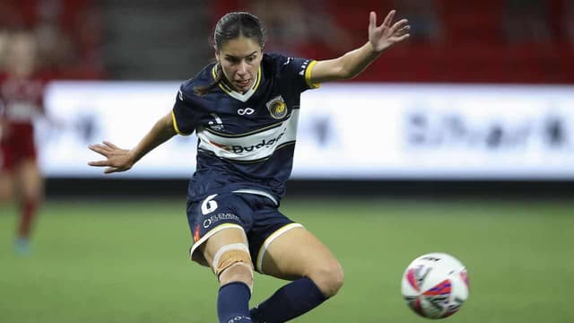 Mariners' magic thickens A-League Women finals plot