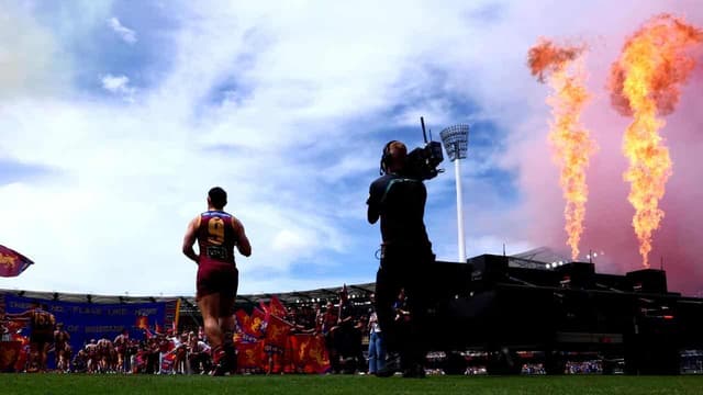 Midday AFL start 'not great' in heat: Lions star