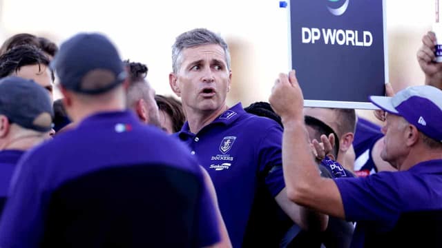 Dockers urged to wake up ahead of crunch western derby