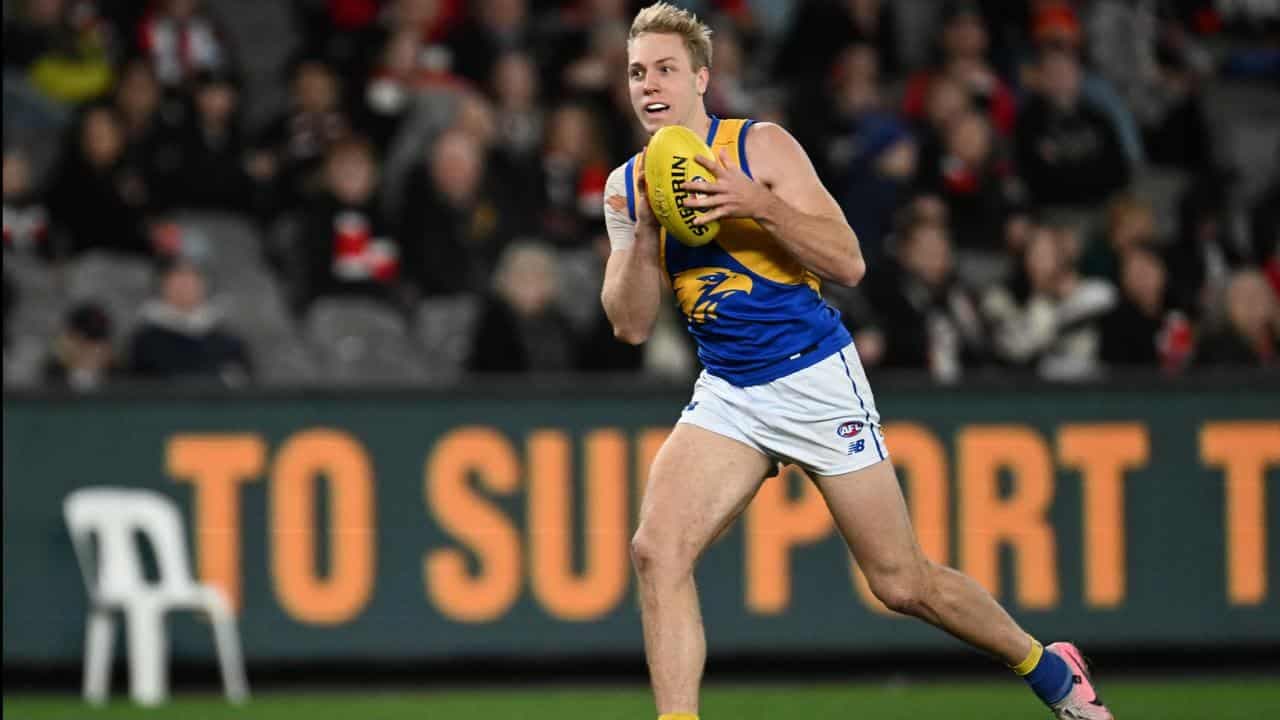 Eagles consider backline switch for star forward Allen
