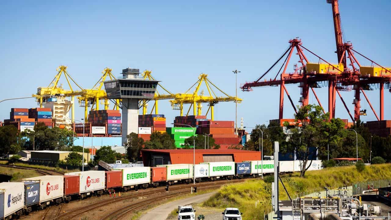 Australia records rare US trade surplus on tariff day