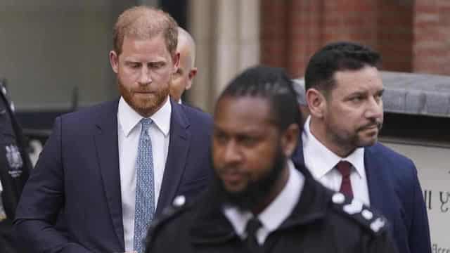 Harry, Meghan ‘forced’ to step back from family duties