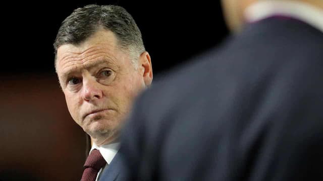 Adelaide coach Veart out at end of A-League Men season