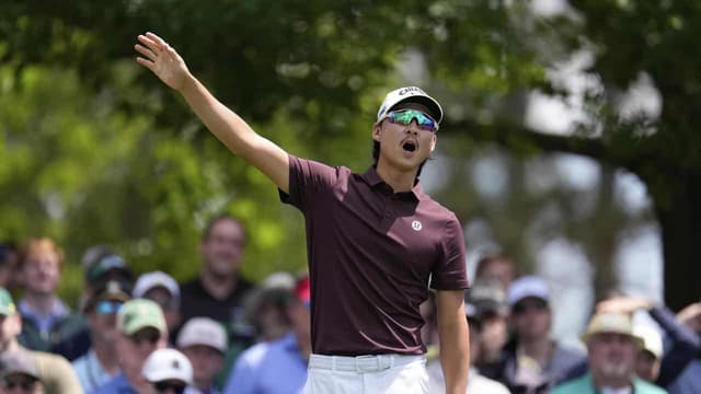 Min Woo Lee listening after copping Masters lessons