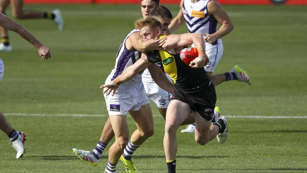 AFL Tribunal upholds Voss three-game striking ban
