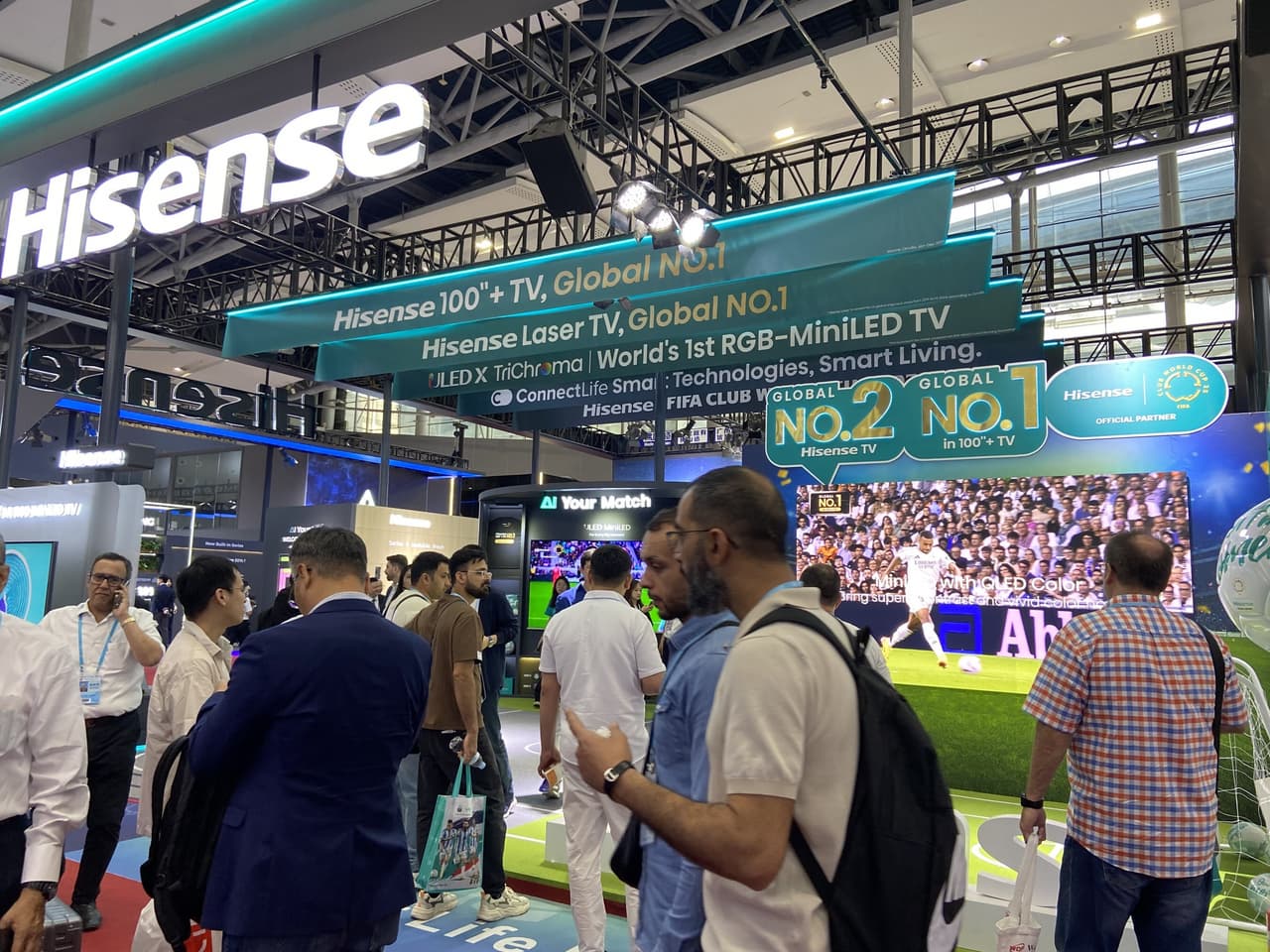 Hisense Showcases AI-Powered Smart Home Solutions at the 137th Canton Fair
