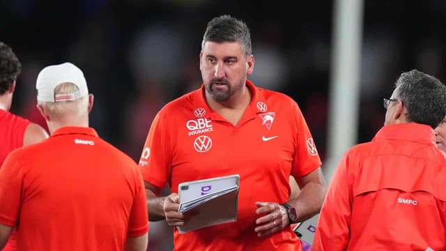 Swans refuse to relent amid AFL injury crisis