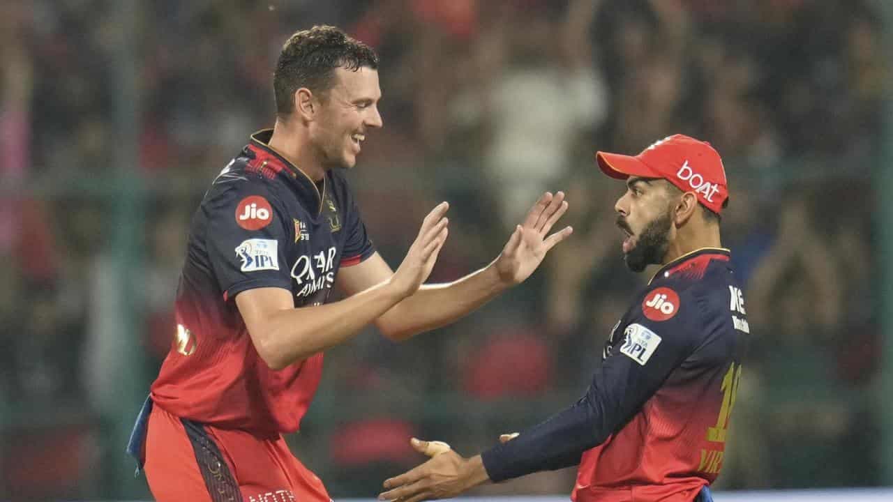 David's 50, Hazlewood's treble, in vain against Kings